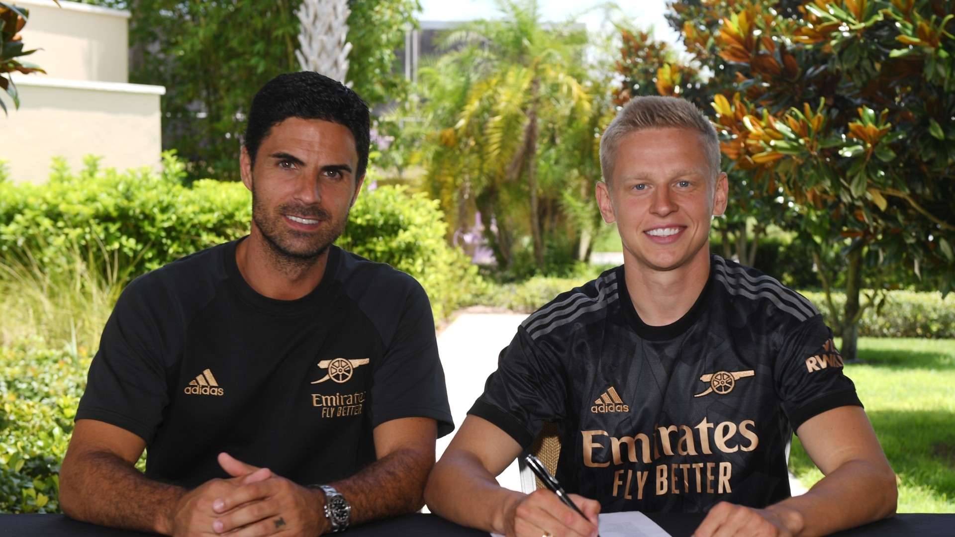 对俱乐部的 对俱乐部的